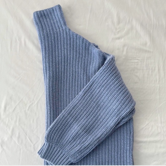 American Eagle Outfitters Light Blue Knit Sweater - Picture 2 of 3